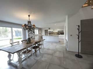  Maison � vendre 7 pi�ces 222 m�