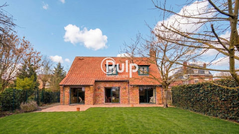   Semi plain pied individuel � Bousbecque Propri�t�/ch�teau - 6 pi�ce(s) - 164 m�