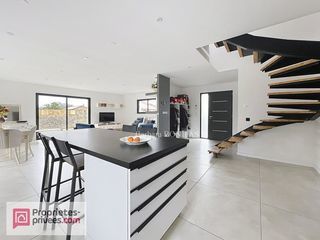  Maison � vendre 4 pi�ces 124 m�