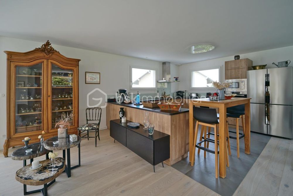 � vendre  Propri�t�/ch�teau Saint-Jorioz (74410)