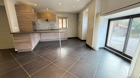   Maison � vendre 4 pi�ces SAINT PAUL EN CORNILLON (42) Maison - 4 pi�ce(s) - 94 m�