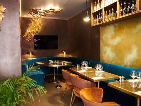 Emplacement N&deg;1 � Mont&eacute;e de la Grande C&ocirc;te / Croix-Rousse Restaurant Tapas 239800 69001 Lyon 1er arrondissement