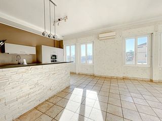  Appartement � vendre 4 pi�ces 133 m�