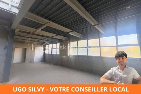 LOCAL D'ACTIVIT&Eacute; 540 m&sup2; � &Agrave; LOUER &Agrave; Craponne 3250 69290 Craponne