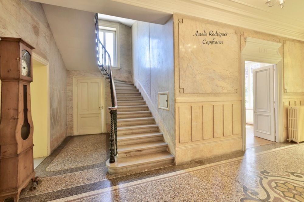 � vendre  Propri�t�/ch�teau Bourg-en-Bresse (01000)