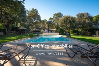  Propri�t�/ch�teau � vendre 9 pi�ces 250 m�