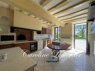  Maison � vendre 8 pi�ces 245 m�