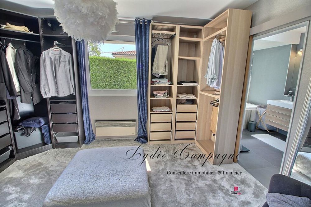 � vendre  Propri�t�/ch�teau Saint-Galmier (42330)