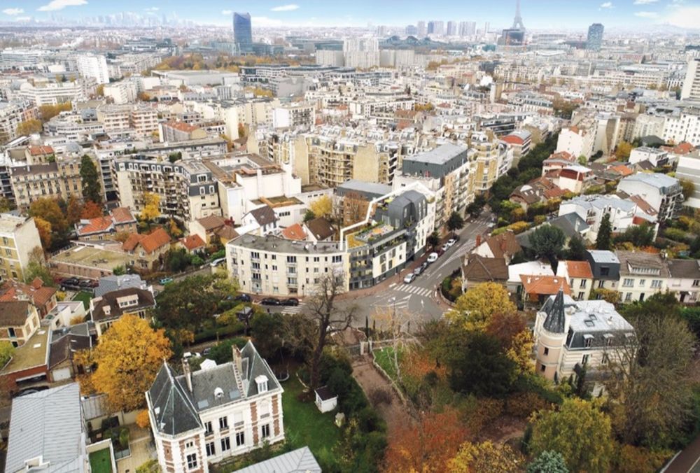   Issy-les-Moulineaux (92130)