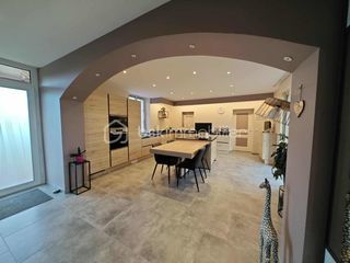  Maison � vendre 9 pi�ces 192 m�