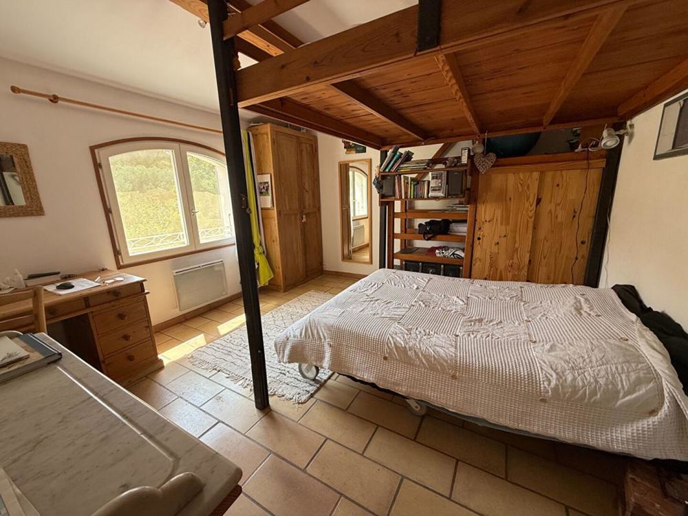 � vendre  Maison Paradou (13520)