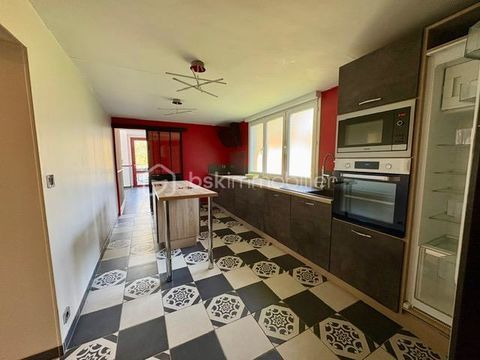   Maison familiale de 174m2 au Lavardin - proche Saint-Saturnin Maison - 6 pi�ce(s) - 174 m�