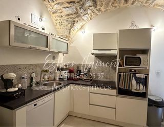  Immeuble � vendre 10 pi�ces 318 m�