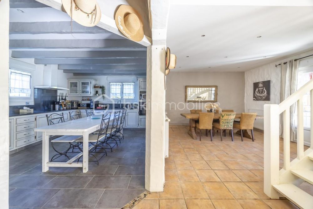 � vendre  Maison Urrugne (64122)