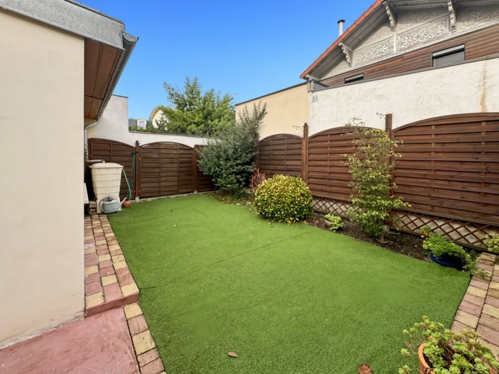 � vendre  Maison Courbevoie (92400)