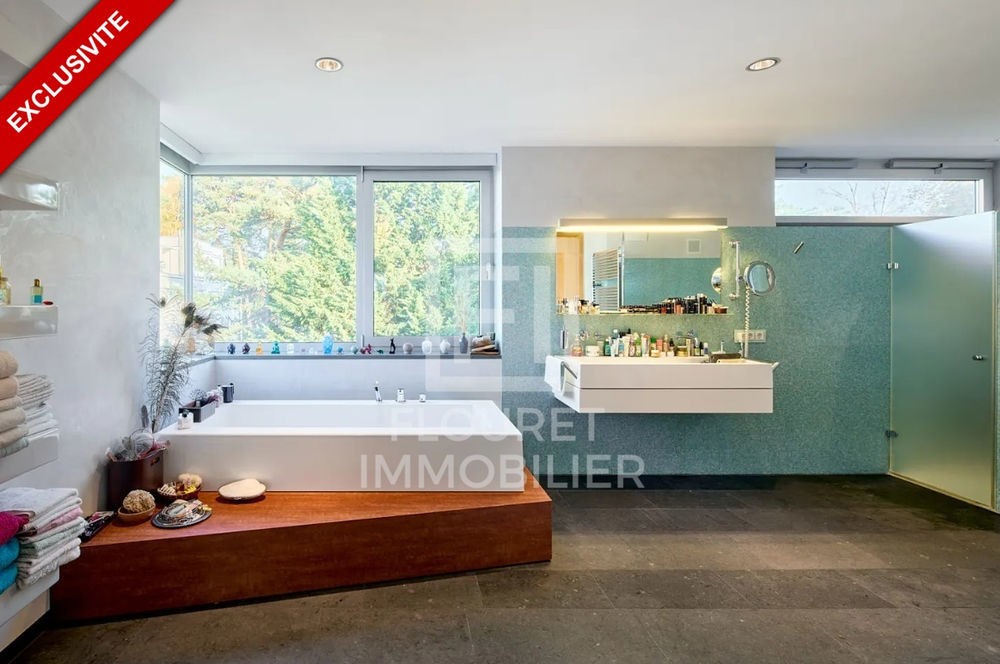 � vendre  Propri�t�/ch�teau Bullion (78830)