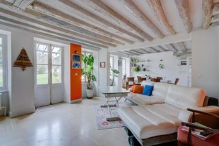  Maison � vendre 9 pi�ces 220 m�