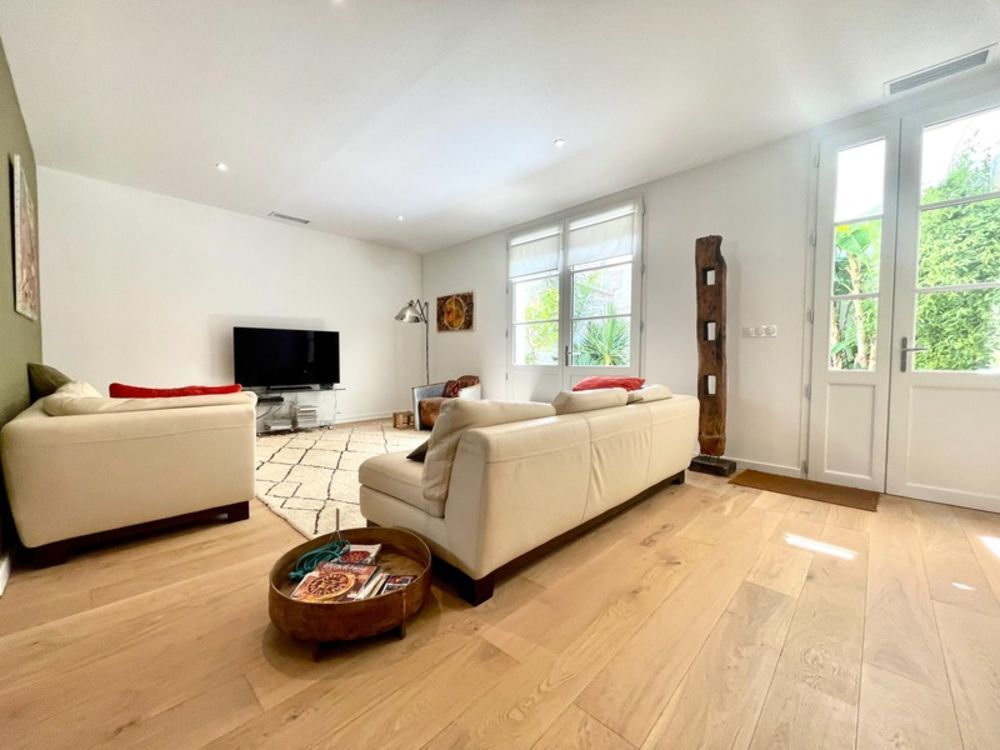 � vendre  Maison Aigues-Mortes (30220)