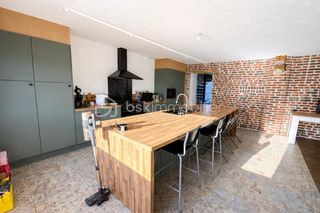  Maison � vendre 5 pi�ces 190 m�