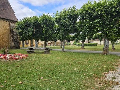   Maison au coeur de LA-CROIX-DU-PERCHE (28480) Maison - 4 pi�ce(s) - 84 m�