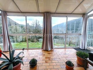  Propri�t�/ch�teau � vendre 5 pi�ces 105 m�