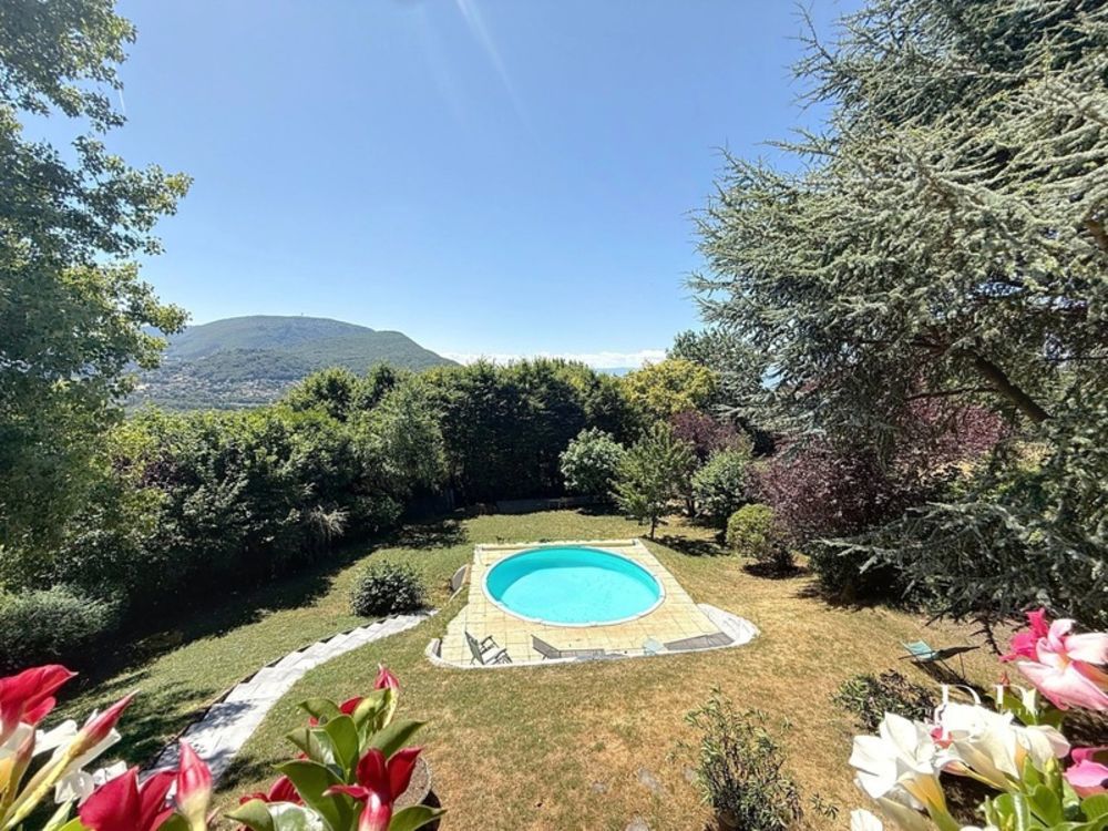 � vendre  Maison V�traz-Monthoux (74100)