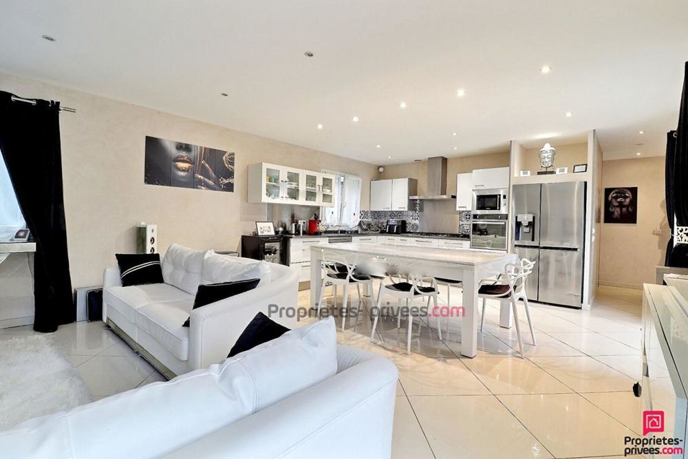 � vendre  Maison Sainte-Genevi�ve-des-Bois (91700)