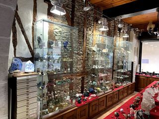  Immeuble � vendre 15 + pi�ces 380 m�