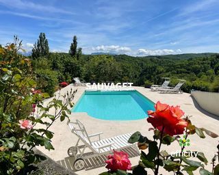  Maison � vendre 9 pi�ces 275 m�