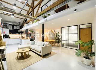  Appartement � vendre 4 pi�ces 150 m�