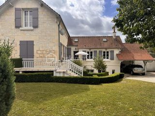  Propri�t�/ch�teau � vendre 10 pi�ces 260 m�