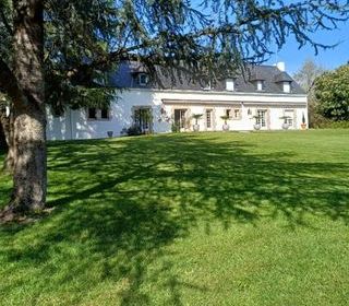  Propri�t�/ch�teau � vendre 8 pi�ces 320 m�