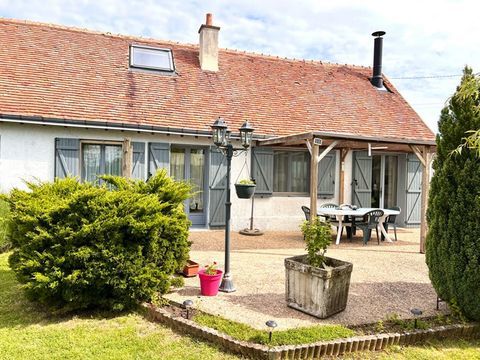   LONGERE RENOVEE  PARIS 1H30 + UNE PETITE MAISON A RENOVER Maison - 4 pi�ce(s) - 100 m�