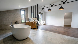  Propri�t�/ch�teau � vendre 7 pi�ces 260 m�