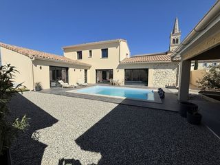  Villa � vendre 5 pi�ces 150 m�