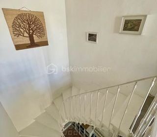  Propri�t�/ch�teau � vendre 7 pi�ces 210 m�