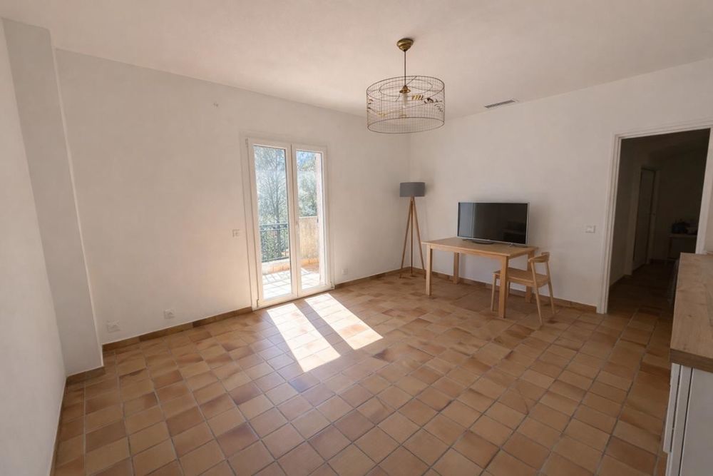 � vendre  Villa Cuers (83390)