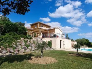  Maison � vendre 7 pi�ces 220 m�