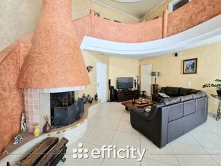  Maison � vendre 6 pi�ces 242 m�