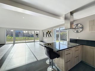  Maison � vendre 6 pi�ces 165 m�