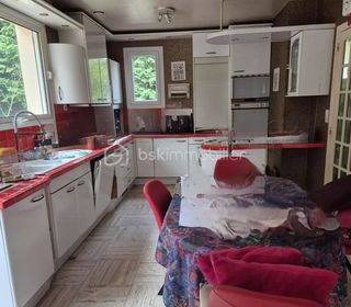  Propri�t�/ch�teau � vendre 7 pi�ces 213 m�