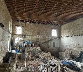  Remise / Grange � vendre 2 pi�ces 250 m�