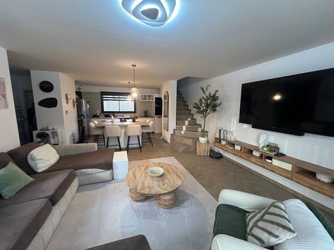   Maison  4 pi�ce(s) 96 m2, garage Maison - 4 pi�ce(s) - 96 m�