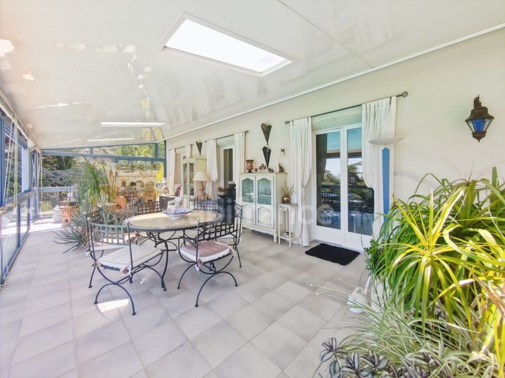 � vendre  Maison Givry (71640)