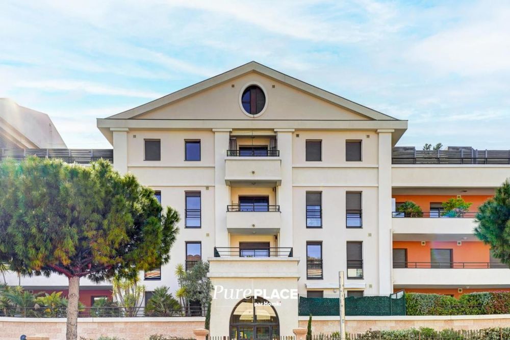 � vendre  Appartement Marseille 8