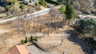  Terrain � vendre 5 pi�ces 879 m�