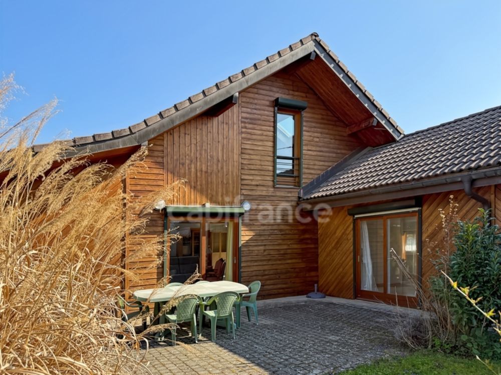 � vendre  Maison Saint-Genis-Pouilly (01630)