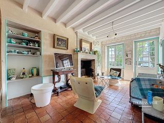  Maison � vendre 9 pi�ces 268 m�