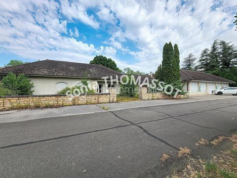   Thomassot Sonia Maison - 8 pi�ce(s) - 200 m�