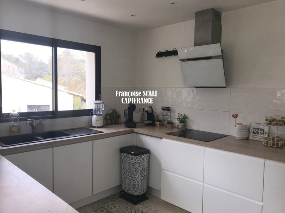 � vendre  Maison Saint-Rapha�l (83700)